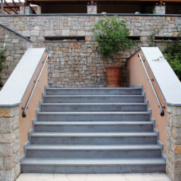 05 Stufen aus Naturstein Monte Graniti