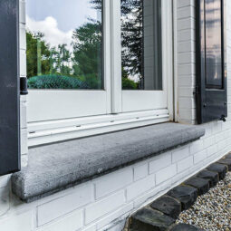 Manufakturprodukt Naturstein Fensterbank aussen Monte Graniti